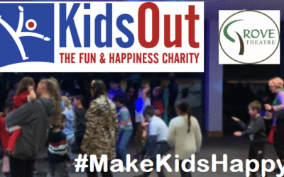 KidsOut and Grove Theatre host Christmas Party for 82 Children in Dunstable!